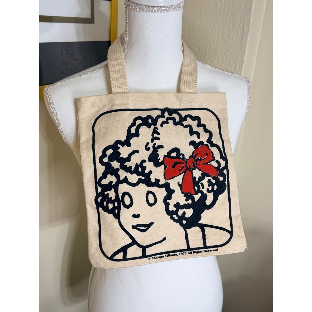 Vintage 1977 Little Orphan Annie Canvas Tote Bag Chicago Tribune Comic Red Bow